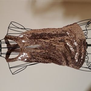 Rosette gold sequin keynote top size S